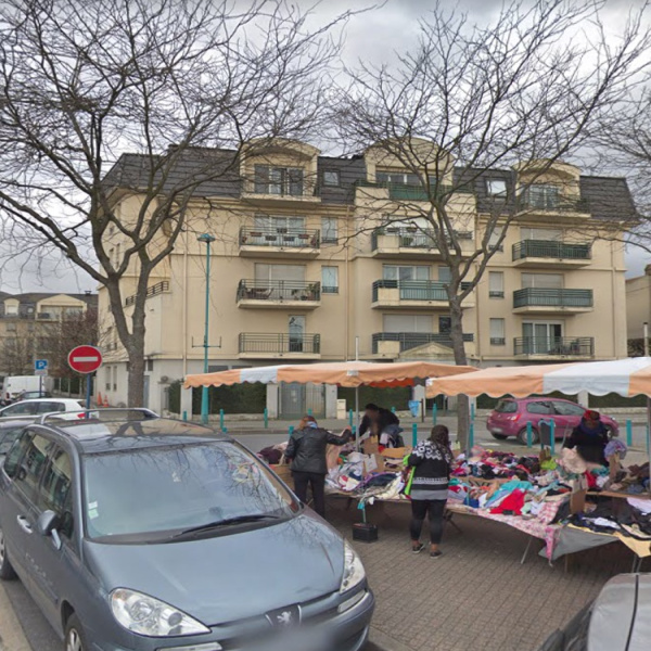 Offres de location Garage Arnouville 95400